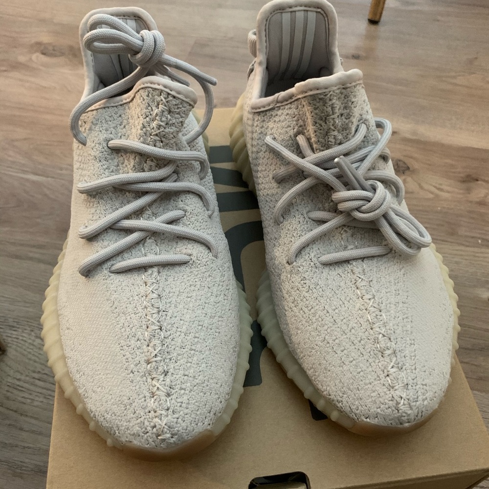 Yeezy Boost 350 V2 Sesame